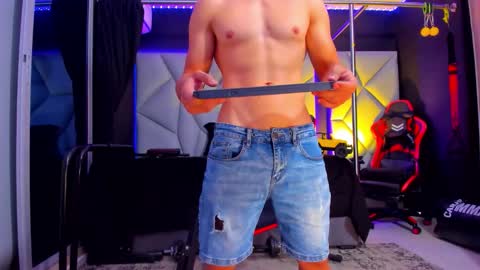 Ayden Miller online show from November 6, 2:34 am