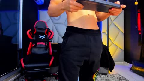 Ayden Miller online show from February 22, 2:59 pm