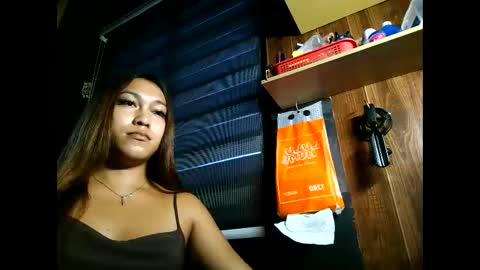 ayeshahxxx online show from May 10, 9:36 am