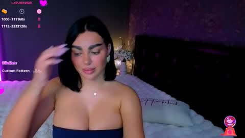  Ayla Demir  online show from November 25, 11:05 pm