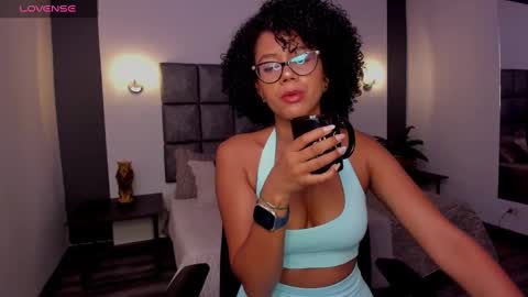 Ayleen online show from January 28, 2:31 pm