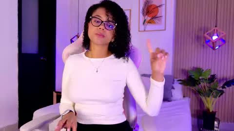 Ayleen online show from February 19, 1:07 pm