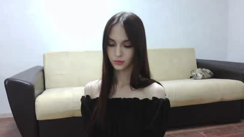 Amina online show from July 11, 9:16 pm