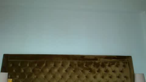 Snapshot of aylinhoney chatting on July 7, 4:37 am Aylin online show from July 7, 4:37 am