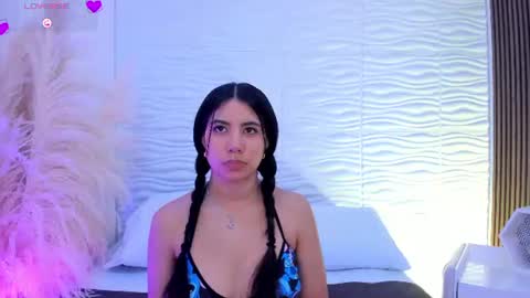 Snapshot of aylinlove_ chatting on June 23, 11:30 am aylinlove_ online show from June 23, 11:30 am