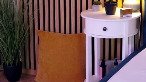 Snapshot of aylinrosee chatting on April 26, 2:31 am AylinRosee online show from April 26, 2:31 am