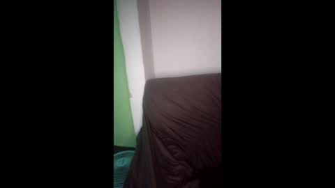 ayllinha online show from March 18, 3:20 am