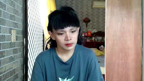 aymkyline online show from May 8, 2:06 am