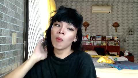 aymkyline online show from June 29, 2:18 am