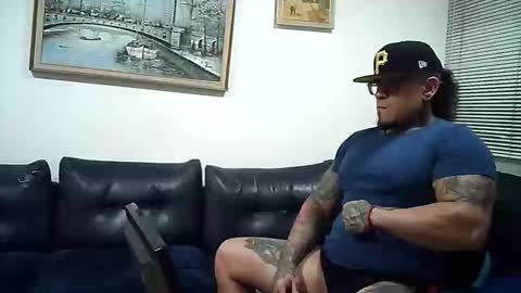 Snapshot of ayrton_naffah2 chatting on September 29, 4:06 am Ayrton naffah2 online show from September 29, 4:06 am
