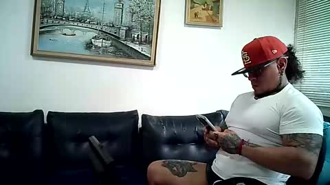 Ayrton naffah2 online show from February 24, 8:51 pm