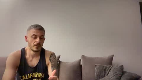 HotwifeAysha online show from March 17, 11:41 pm