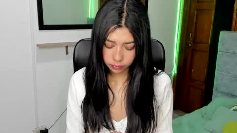 Aysha online show from February 18, 3:13 am