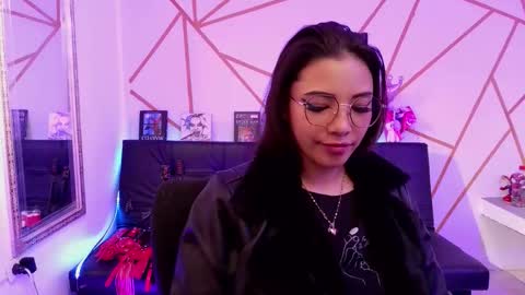 Snapshot of ayshalambardo chatting on December 15, 11:31 pm sofia online show from December 15, 11:31 pm