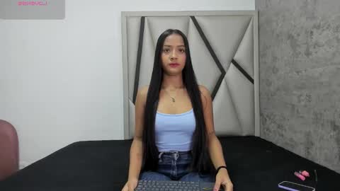 Aysheldoll online show from February 3, 11:48 am