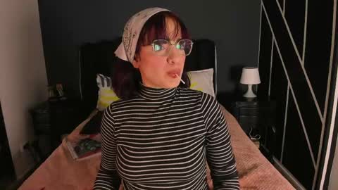 Snapshot of azahara_18 chatting on June 4, 11:44 pm Azahara online show from June 4, 11:44 pm