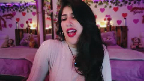 Azahar online show from June 7, 1:21 am
