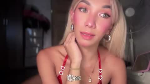 azalea_cum69 online show from June 18, 2:56 am