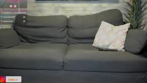 Snapshot of azalea_love chatting on May 27, 2:14 pm Maribel Bel online show from May 27, 2:14 pm