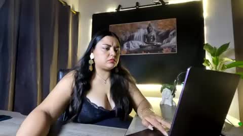 Snapshot of azaraonyx chatting on June 17, 12:40 pm Goddess Azara online show from June 17, 12:40 pm
