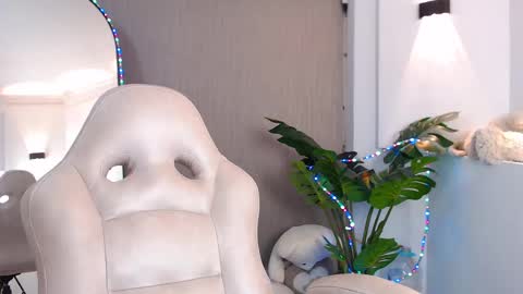 Adriana online show from February 27, 3:36 am