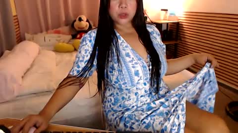 Lina online show from December 7, 2:20 am