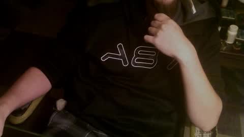 Snapshot of azinn chatting on October 19, 10:43 pm Zin online show from October 19, 10:43 pm