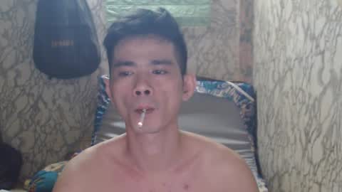 Snapshot of azn_philip chatting on December 30, 8:43 am Philip online show from December 30, 8:43 am