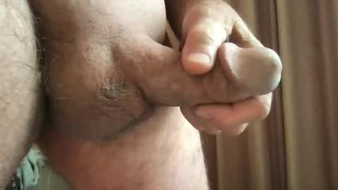 Snapshot of aznj0nluvs chatting on February 6, 2:55 am Jon online show from February 6, 2:55 am