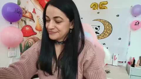 Snapshot of azucenaxxxgp chatting on May 7, 3:28 pm Azucena R online show from May 7, 3:28 pm
