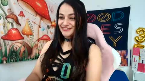 Snapshot of azucenaxxxgp chatting on July 24, 2:37 pm Azucena R online show from July 24, 2:37 pm