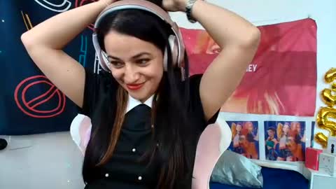Snapshot of azucenaxxxgp chatting on July 28, 7:39 pm Azucena R online show from July 28, 7:39 pm
