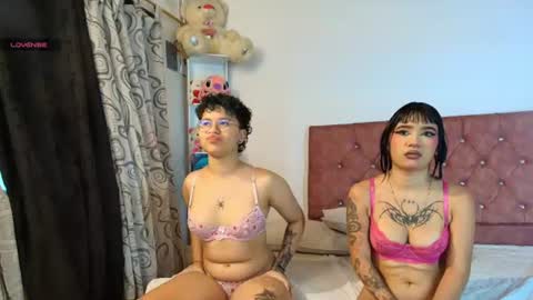  HONEY AZUL   online show from July 19, 11:25 am