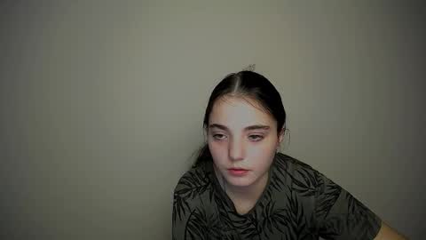 azumi_chan_ online show from September 26, 6:56 pm