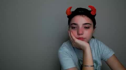 azumi_chan_ online show from October 10, 9:14 pm