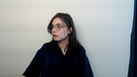 azumi_chan_ online show from February 11, 11:26 am