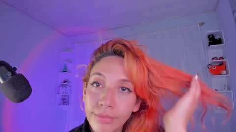 azumi saan online show from January 3, 3:05 am