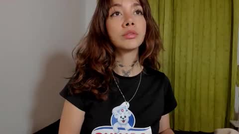 azumi saan online show from February 11, 2:49 am