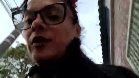 azura lion online show from April 20, 11:02 am