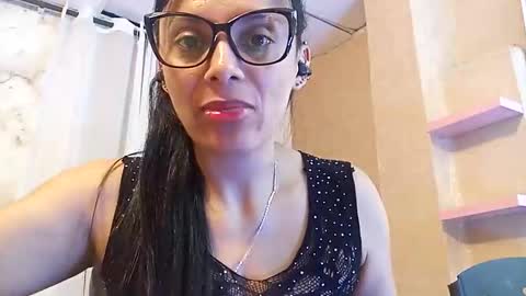 azura lion online show from April 24, 4:48 am