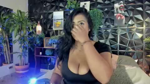 Azuraby online show from October 17, 1:31 am