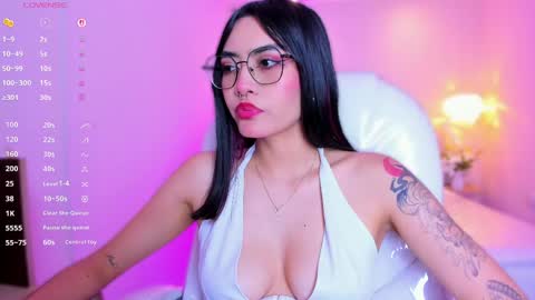 Azura online show from April 30, 8:57 pm