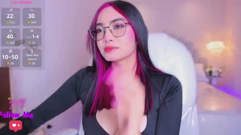 Azura online show from July 28, 7:39 pm