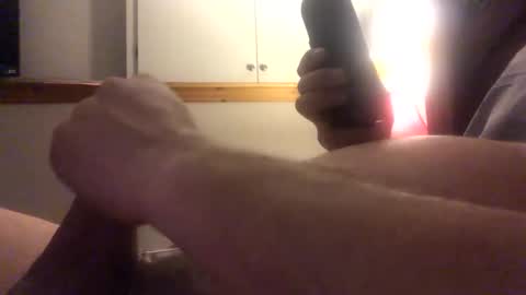 Snapshot of b1984d chatting on January 26, 3:59 am b1984d online show from January 26, 3:59 am