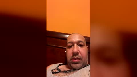 b945061 online show from March 28, 12:10 am