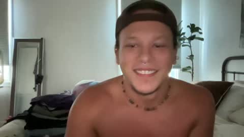 Snapshot of b_lake1 chatting on July 2, 12:21 am blake online show from July 2, 12:21 am