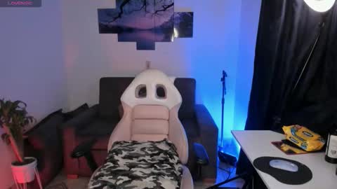 odeley online show from September 12, 9:42 am