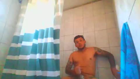 Snapshot of baadddboooy69 chatting on December 22, 2:36 pm baadddboooy69 online show from December 22, 2:36 pm
