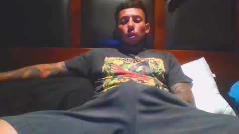 Snapshot of baadddboooy69 chatting on December 23, 2:42 am baadddboooy69 online show from December 23, 2:42 am