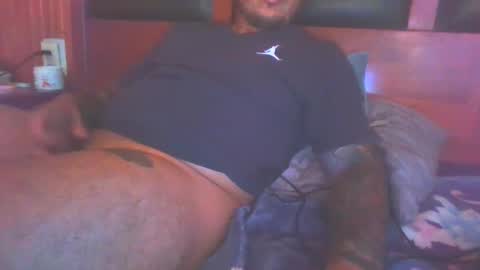 Snapshot of baadddboooy69 chatting on April 2, 1:42 pm baadddboooy69 online show from April 2, 1:42 pm